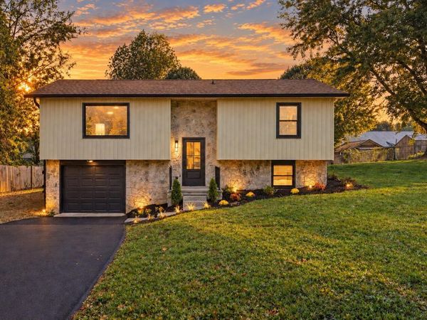 131 Anderson Road, Johnson City, TN 37601