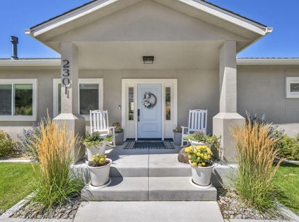2301 Dawn Circle, Carson City, NV 89701 Photo