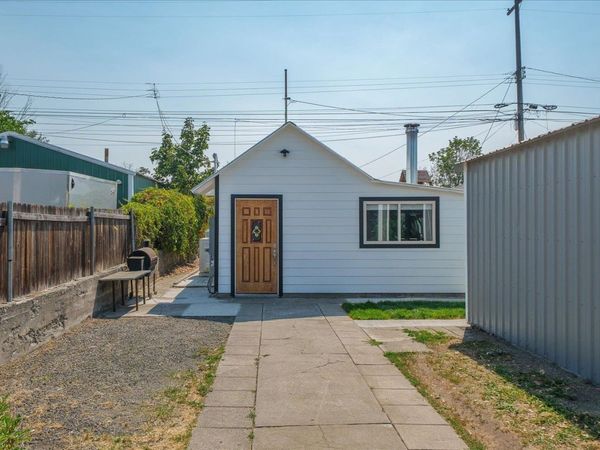 1914 E Heroy Ave, Spokane, WA 99207