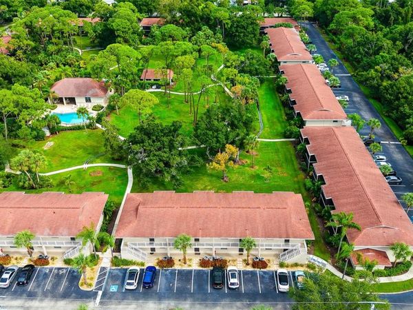 954 LA COSTA CIRCLE , Unit 1, SARASOTA, FL 34237