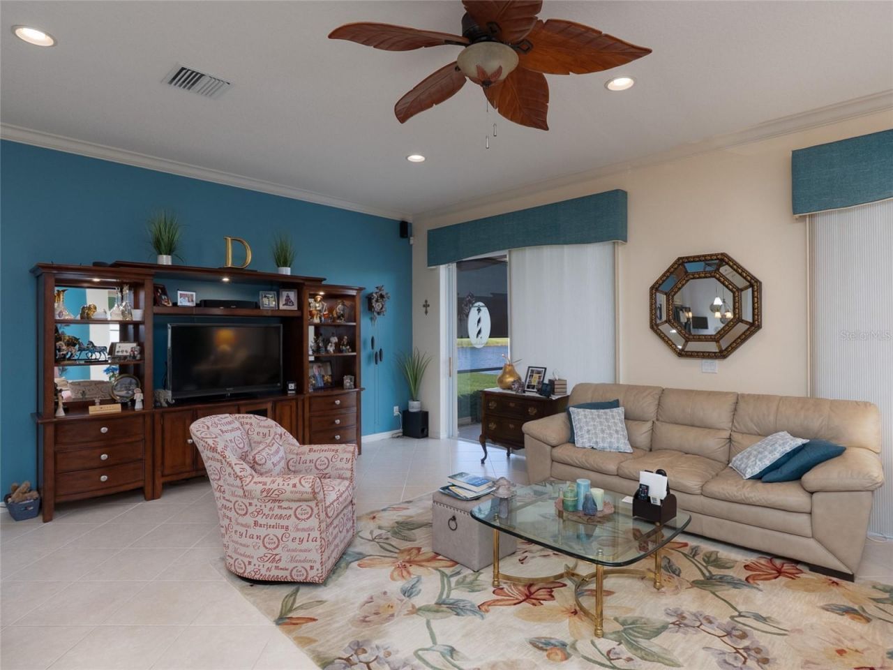 6725 41st Street Circle E, Sarasota, FL 34243 Photo