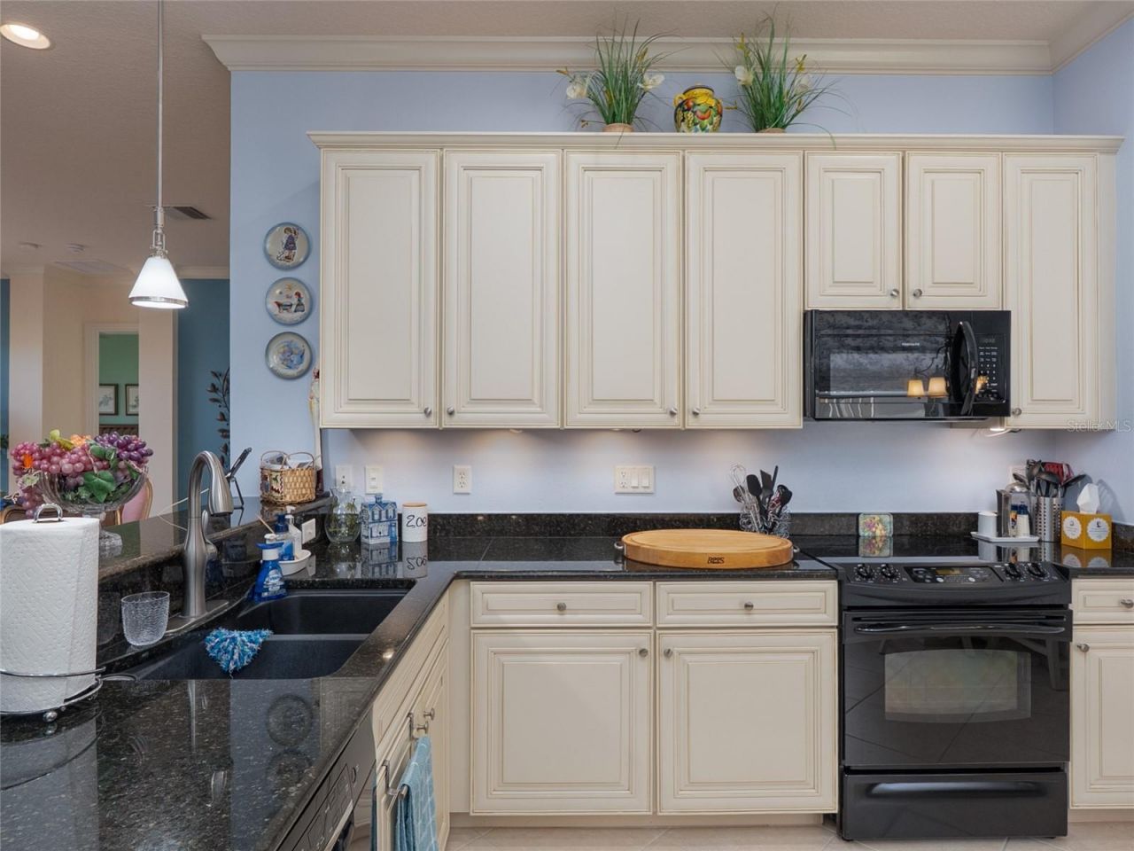6725 41st Street Circle E, Sarasota, FL 34243 Photo