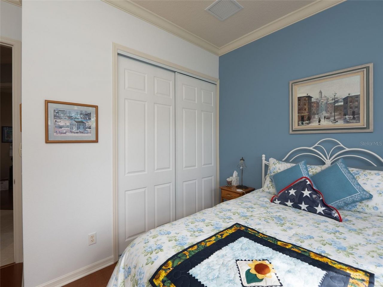 6725 41st Street Circle E, Sarasota, FL 34243 Photo