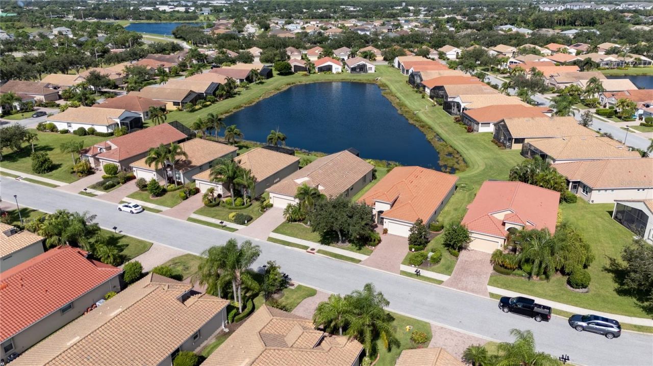 6725 41st Street Circle E, Sarasota, FL 34243 Photo