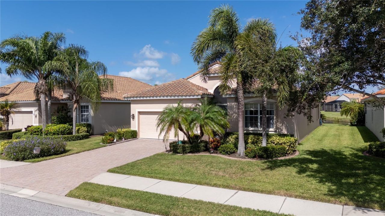 6725 41st Street Circle E, Sarasota, FL 34243 Photo