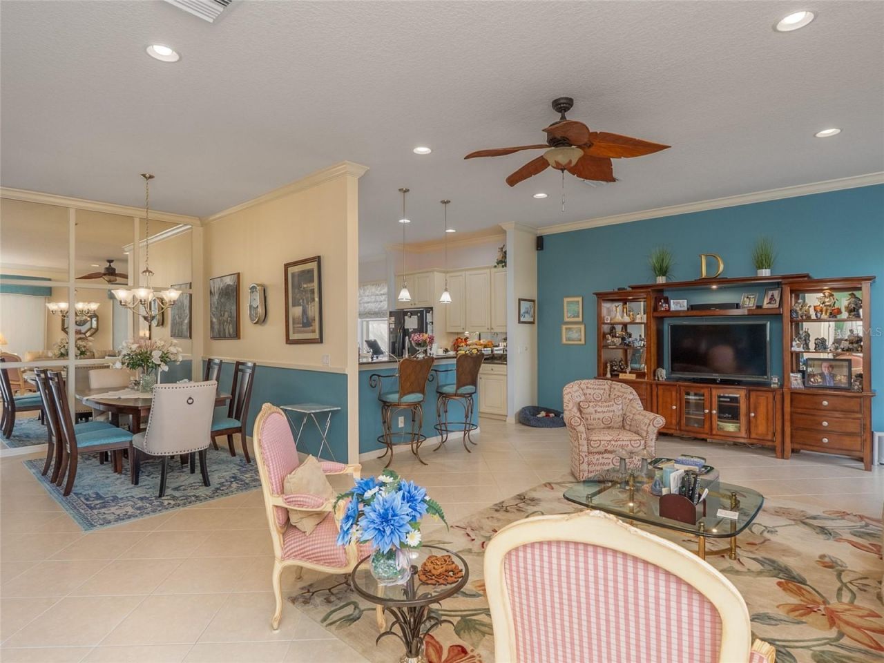 6725 41st Street Circle E, Sarasota, FL 34243 Photo