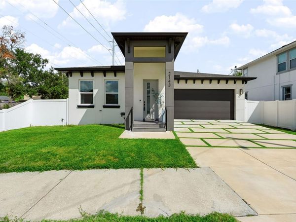 2143 W SAINT CONRAD STREET , TAMPA, FL 33607