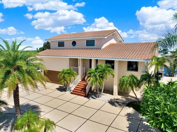 5532 PILOTS PLACE , NEW PORT RICHEY, FL 34652