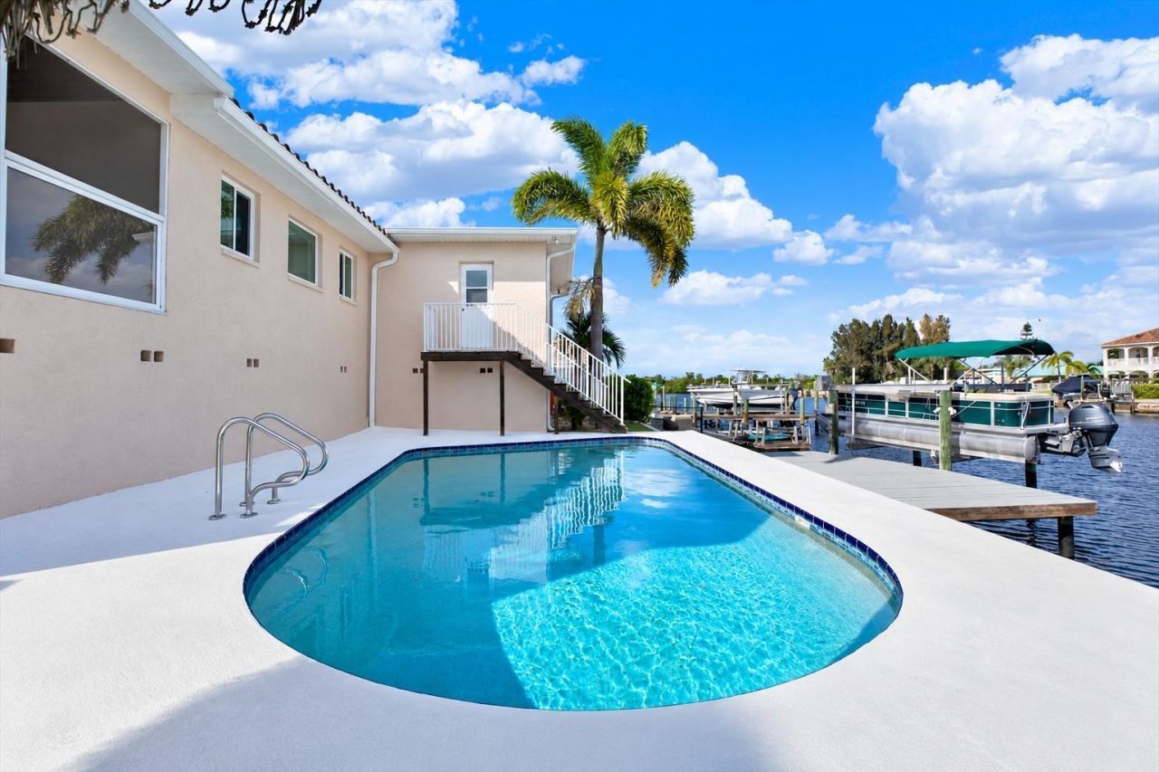 5532 Pilots Place, New Port Richey, FL 34652 Photo