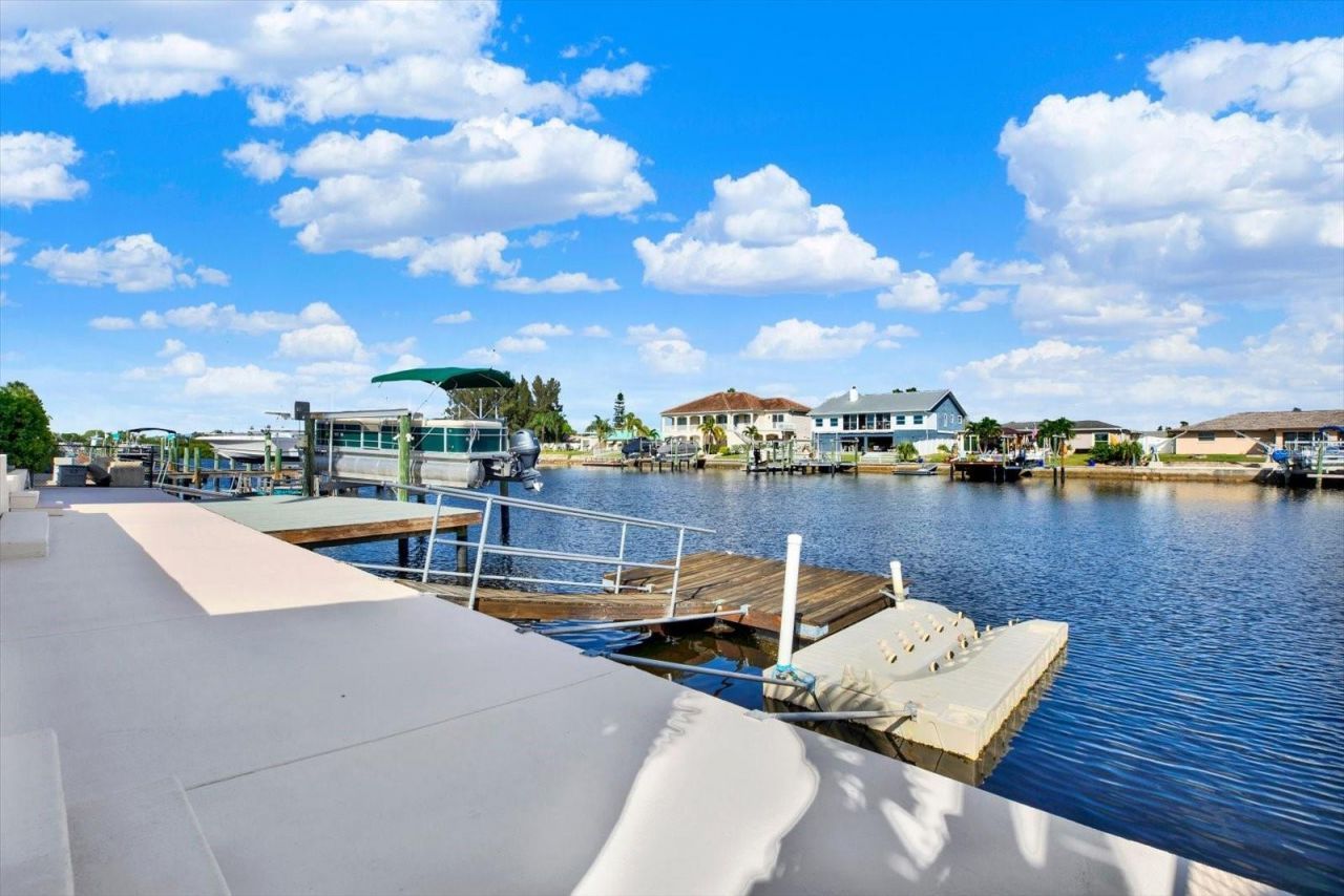 5532 Pilots Place, New Port Richey, FL 34652 Photo