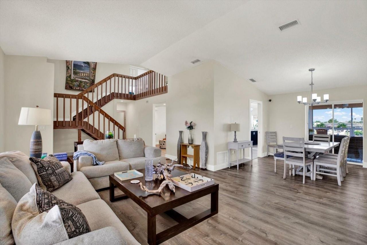 5532 Pilots Place, New Port Richey, FL 34652 Photo