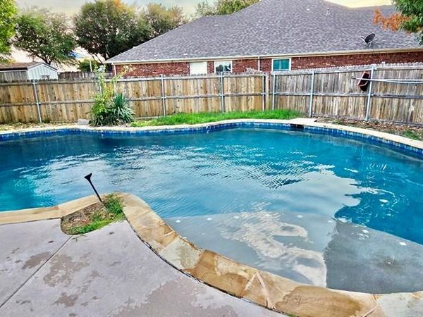 8417 Rock Canyon Court, Fort Worth, TX 76123