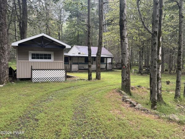 53 Comanche Path , Gouldsboro, PA 18424