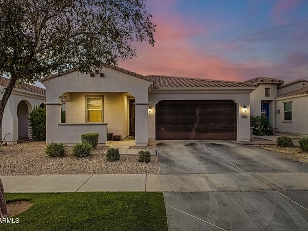 2820 E SUNLAND Avenue, Phoenix, AZ 85040