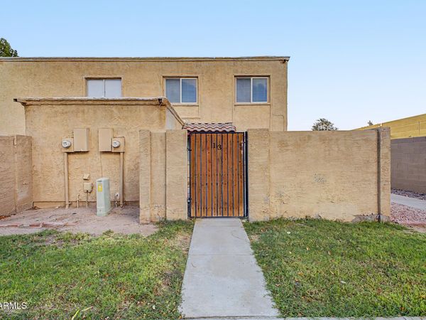 948 S ALMA SCHOOL Road, Unit 13, Mesa, AZ 85210