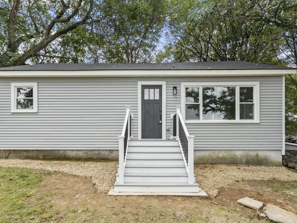 186 Pleasant St, Lunenburg, MA 01462