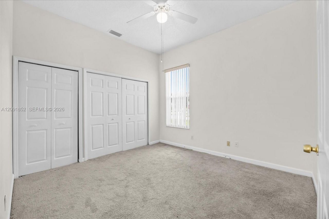 827 SW Lake Charles Cir, Port Saint Lucie, FL 34986 Photo