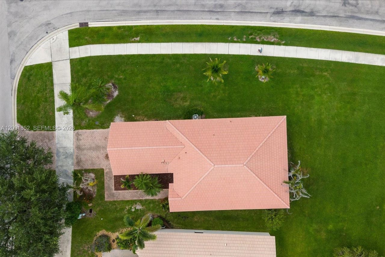 827 SW Lake Charles Cir, Port Saint Lucie, FL 34986 Photo