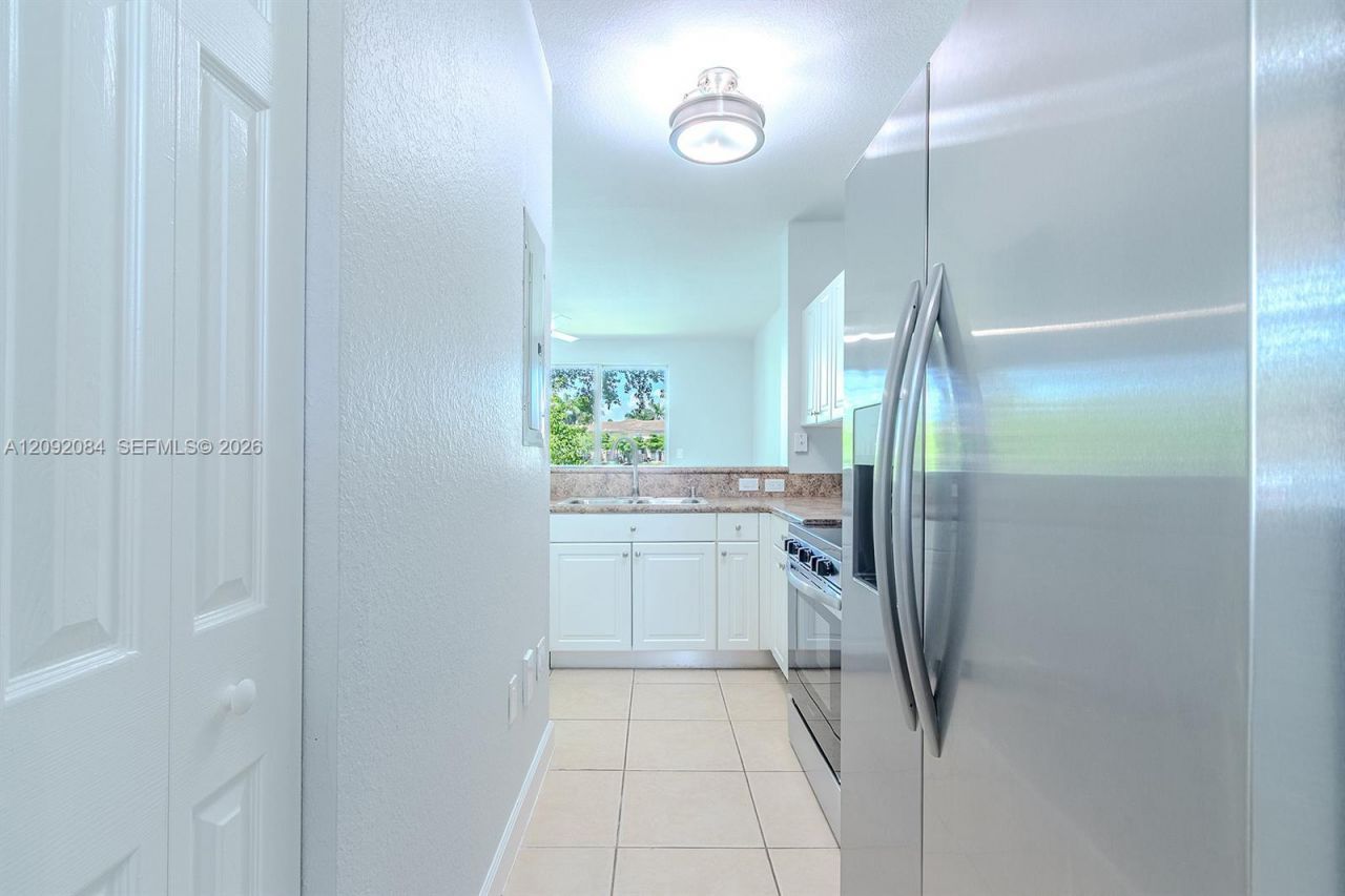 9333 SW 227th St, Unit 6-6, Cutler Bay, FL 33190 Photo