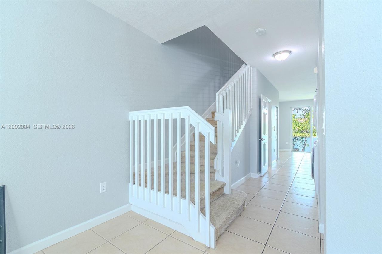 9333 SW 227th St, Unit 6-6, Cutler Bay, FL 33190 Photo