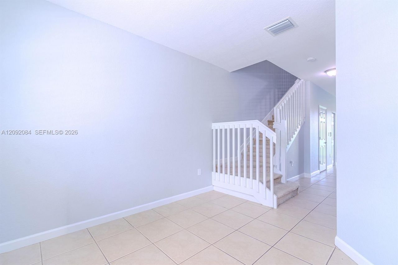 9333 SW 227th St, Unit 6-6, Cutler Bay, FL 33190 Photo