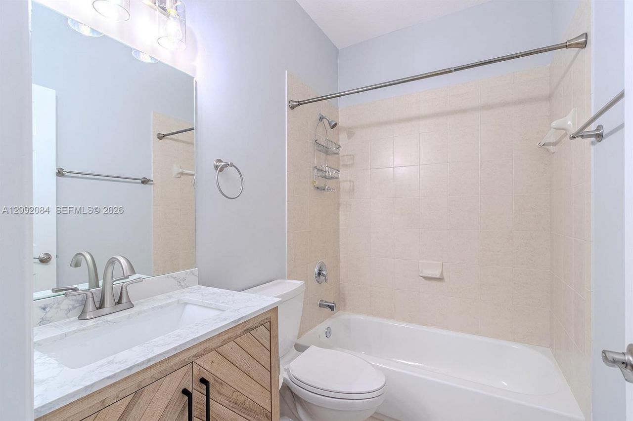 9333 SW 227th St, Unit 6-6, Cutler Bay, FL 33190 Photo