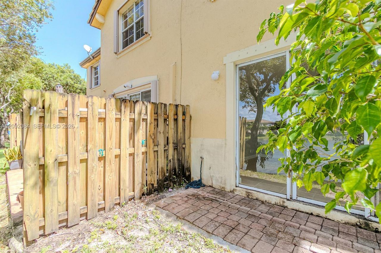 9333 SW 227th St, Unit 6-6, Cutler Bay, FL 33190 Photo