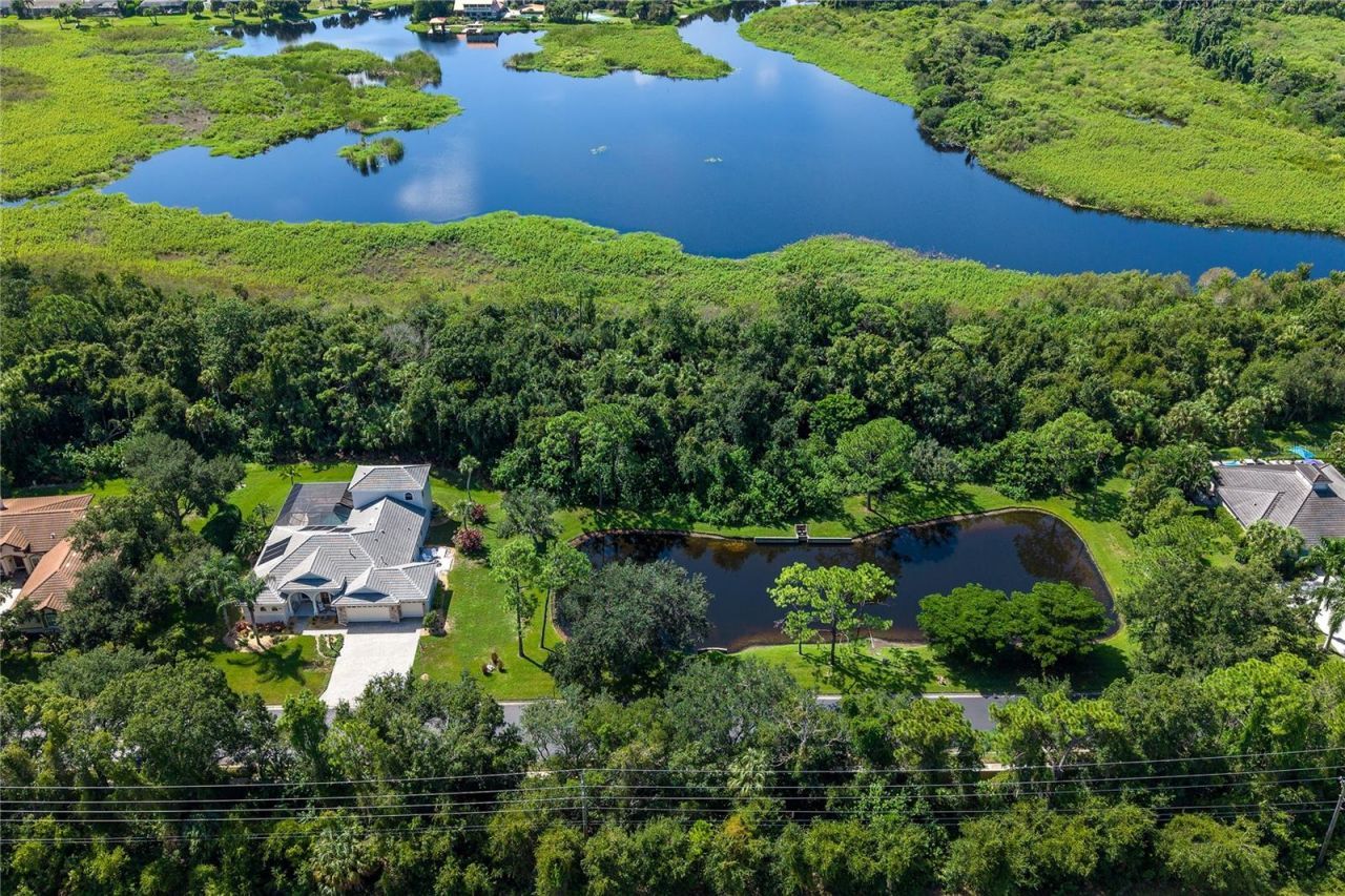 6410 Butlers Crest Drive, Bradenton, FL 34203 Photo