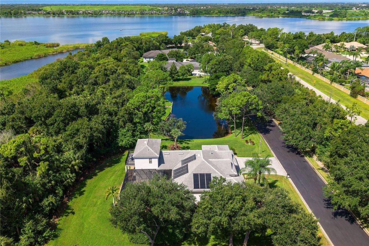 6410 Butlers Crest Drive, Bradenton, FL 34203 Photo