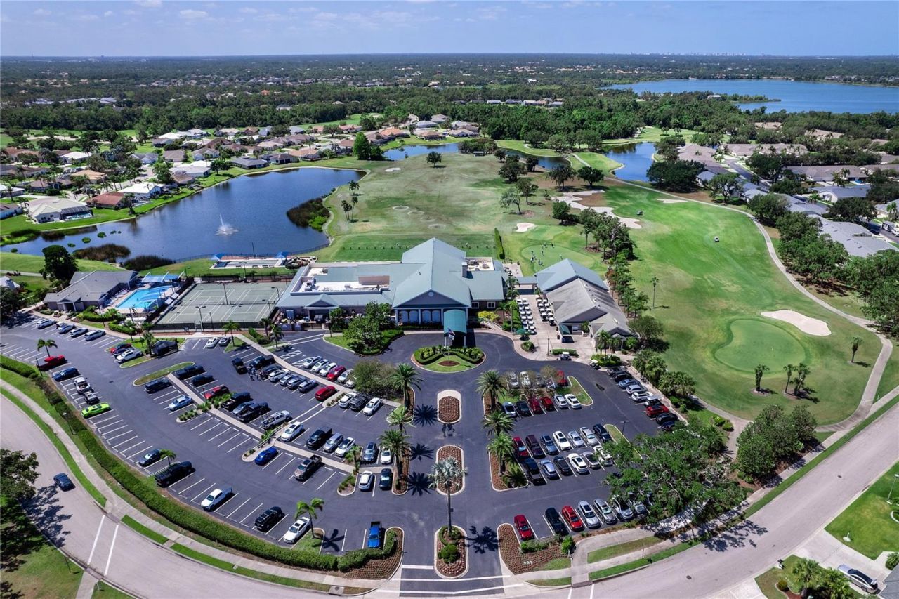 6410 Butlers Crest Drive, Bradenton, FL 34203 Photo