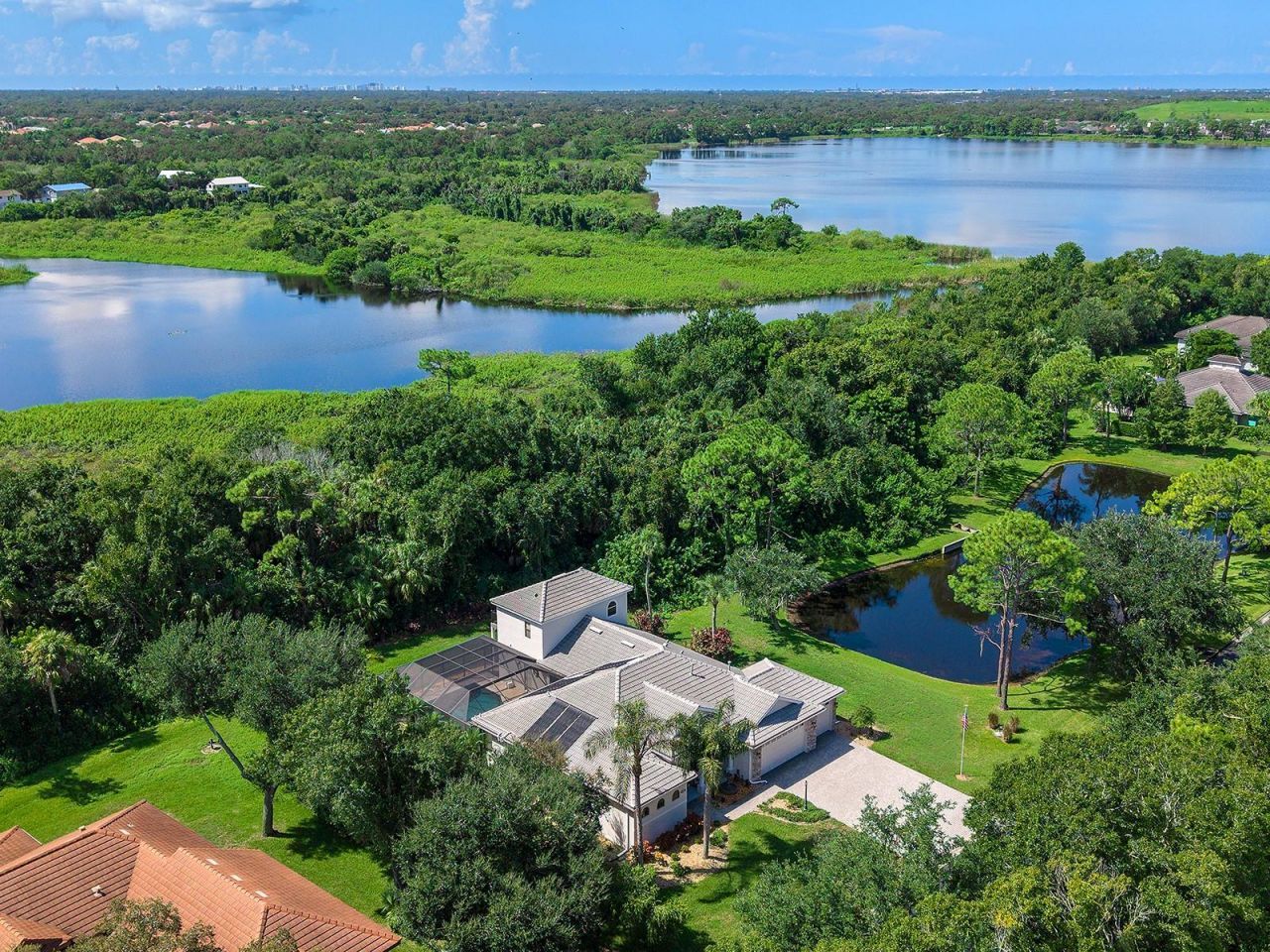 6410 Butlers Crest Drive, Bradenton, FL 34203 Photo