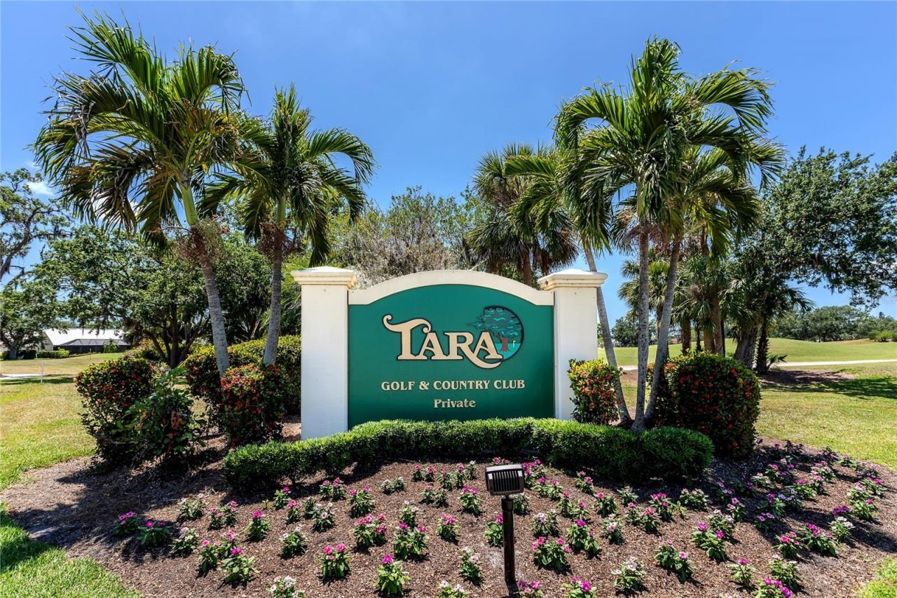 6410 Butlers Crest Drive, Bradenton, FL 34203 Photo