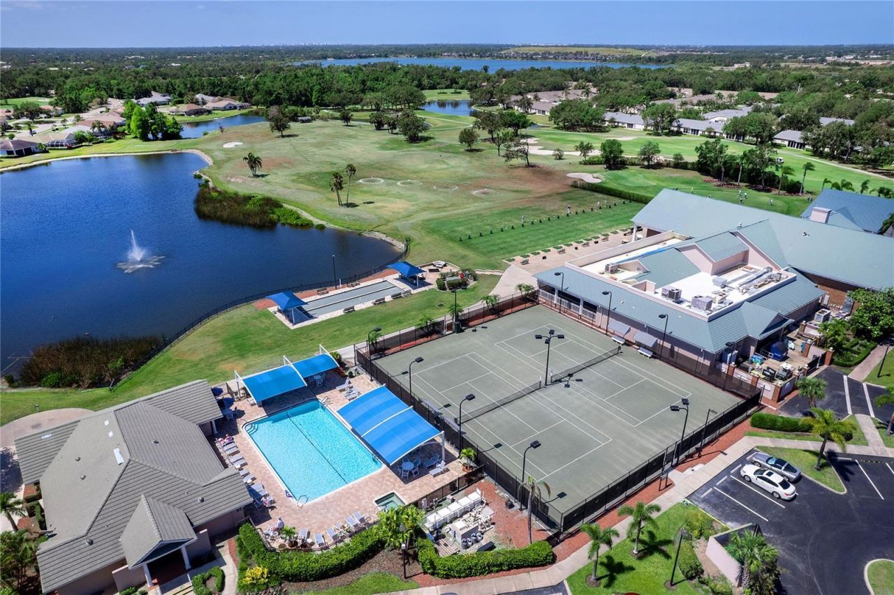 6410 Butlers Crest Drive, Bradenton, FL 34203 Photo