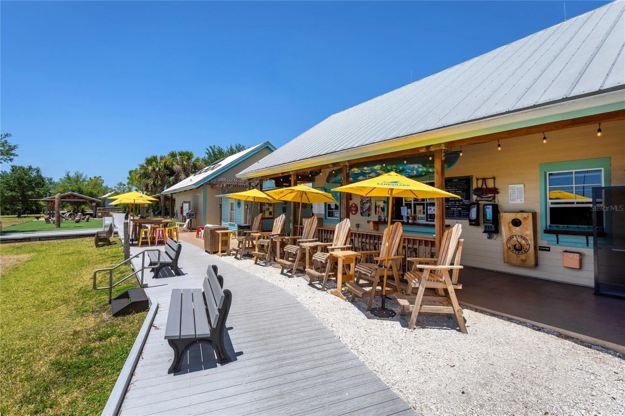6410 Butlers Crest Drive, Bradenton, FL 34203 Photo