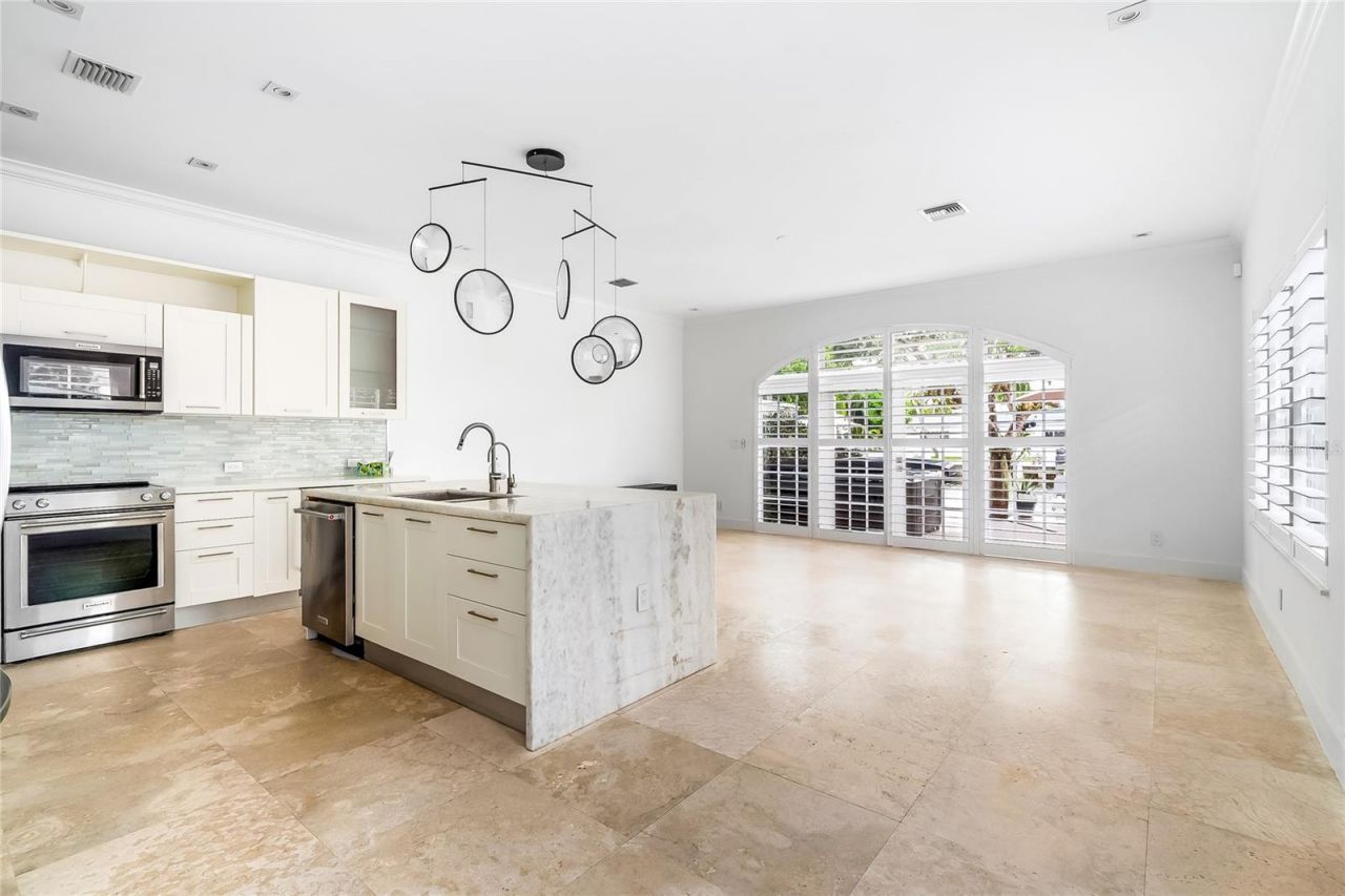 2709 NE 15th Street, Fort Lauderdale, FL 33304 Photo