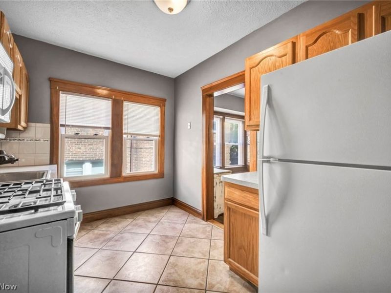 4352 W 47th Street, Cleveland, OH 44144 Photo 24