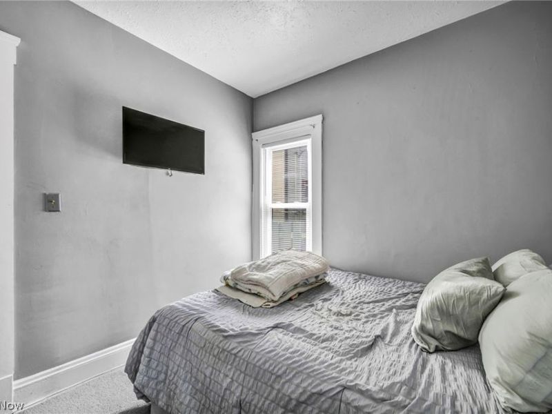 4352 W 47th Street, Cleveland, OH 44144 Photo 37