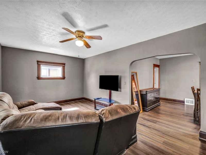 4352 W 47th Street, Cleveland, OH 44144 Photo 7