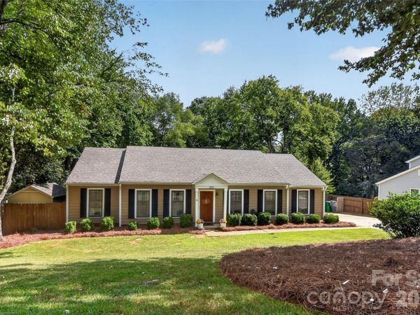 622 Silversmith Lane, Charlotte, NC 28270