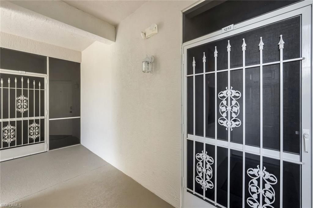 10470 Washingtonia Palm Way, Unit 1212, Fort Myers, FL 33966 Photo