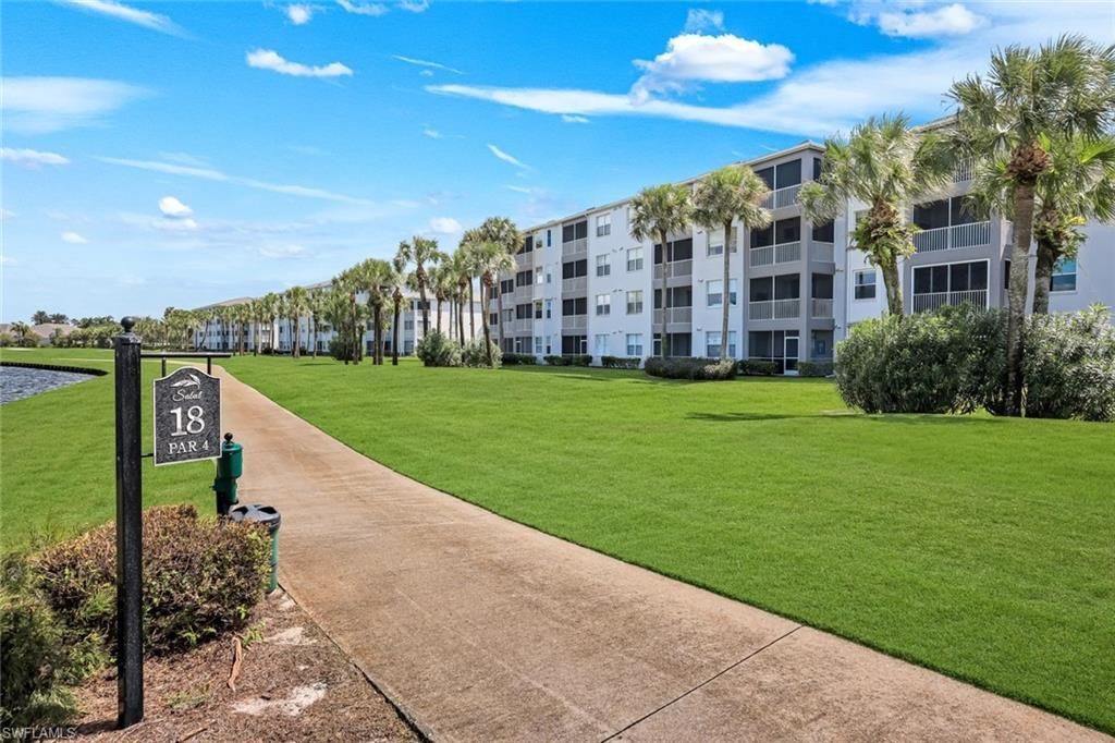 10470 Washingtonia Palm Way, Unit 1212, Fort Myers, FL 33966 Photo