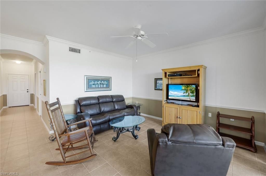 10470 Washingtonia Palm Way, Unit 1212, Fort Myers, FL 33966 Photo