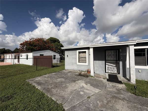 16140 NW 28th Ct , Miami Gardens, FL 33054