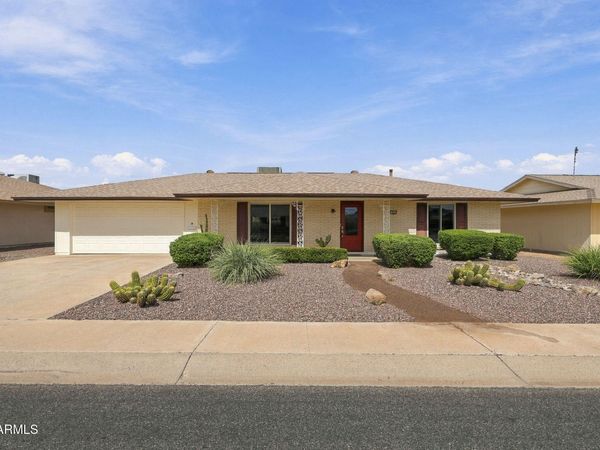 10011 W PRAIRIE HILLS Circle, Sun City, AZ 85351
