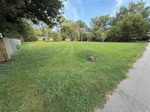5318 Ruann Drive, Fort Wayne, IN 46835