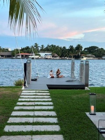 Please Call For Address, Surfside, FL 33154 Photo