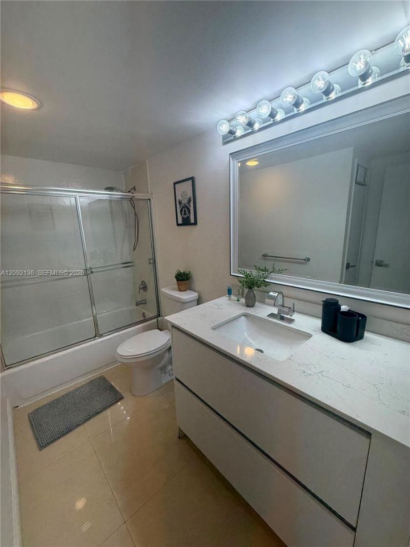 19370 Collins Ave , Unit 911, Sunny Isles Beach, FL 33160 Photo