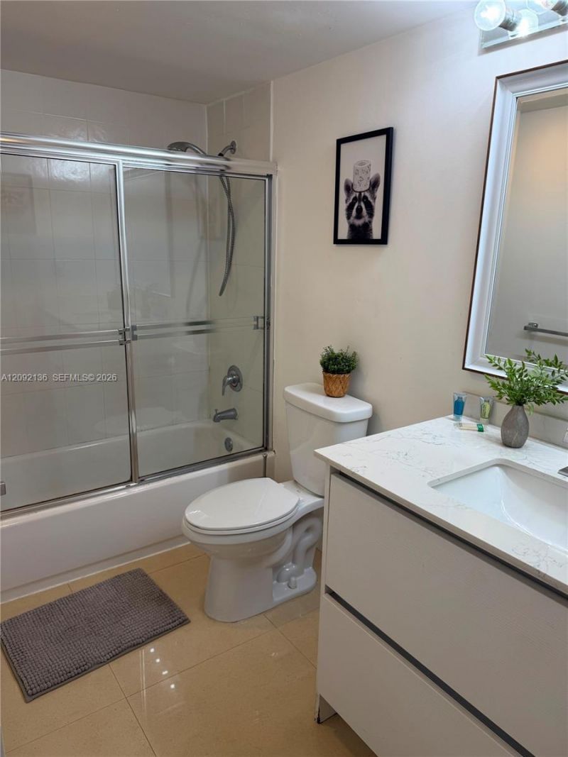 19370 Collins Ave , Unit 911, Sunny Isles Beach, FL 33160 Photo