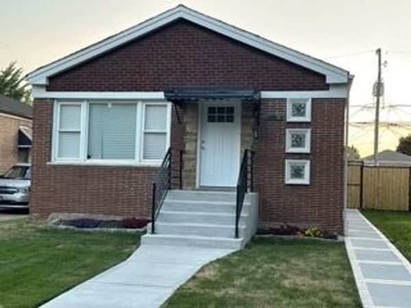 12538 S Wentworth Avenue , Chicago, IL 60628
