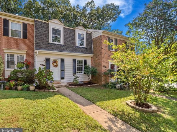 4927 VAN MASDAG COURT, ANNANDALE, VA 22003